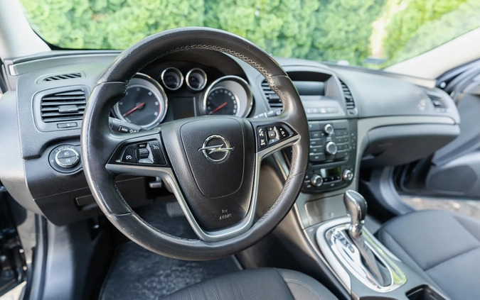 Opel Insignia cena 32900 przebieg: 205000, rok produkcji 2013 z Wysokie Mazowieckie małe 631
